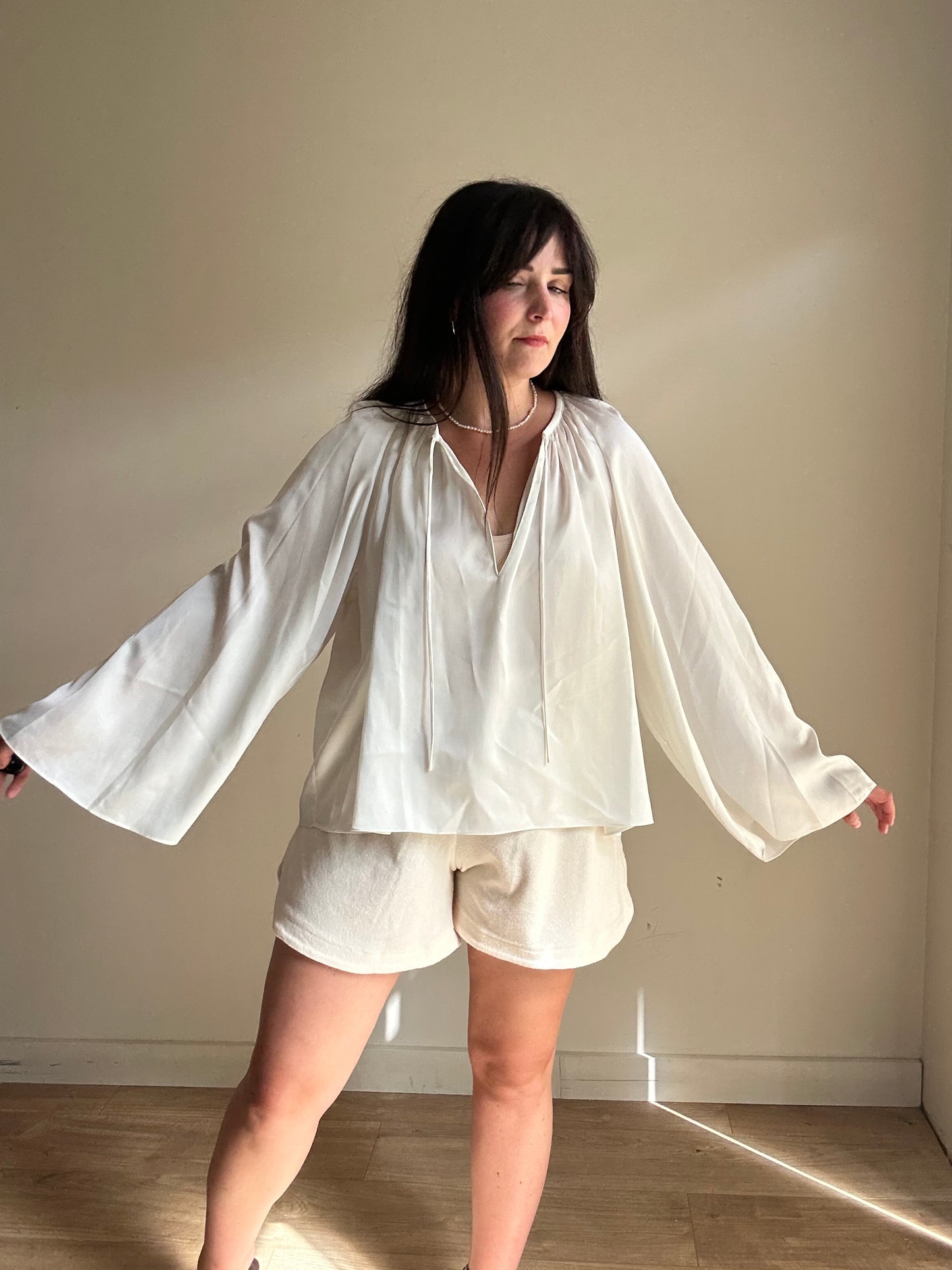 Frame Satin Flowy Blouse, L