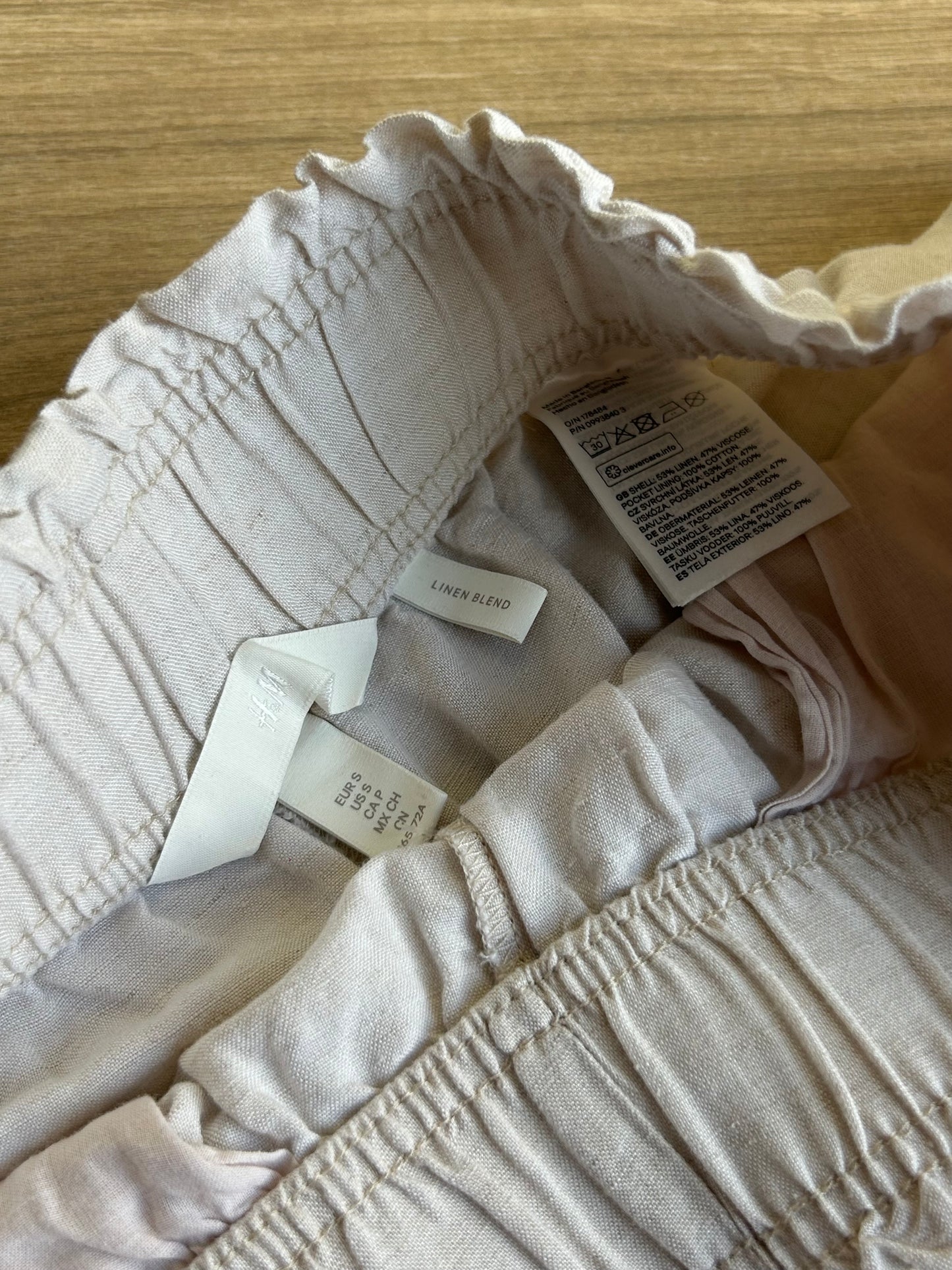 H&M Linen Blend Shorts, S