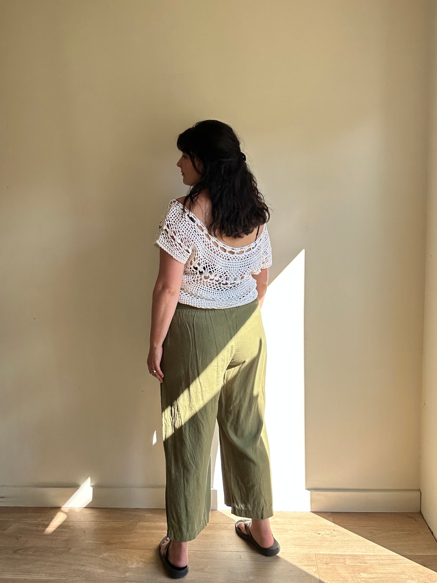 WYSE Martha Cropped Linen Trousers, XL