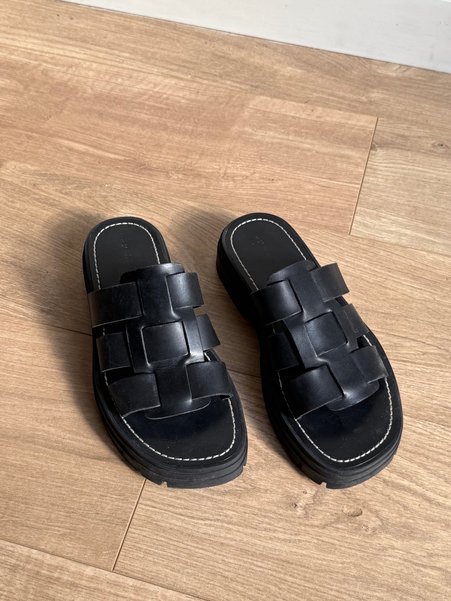 Black H&M Leather Sandals, 40