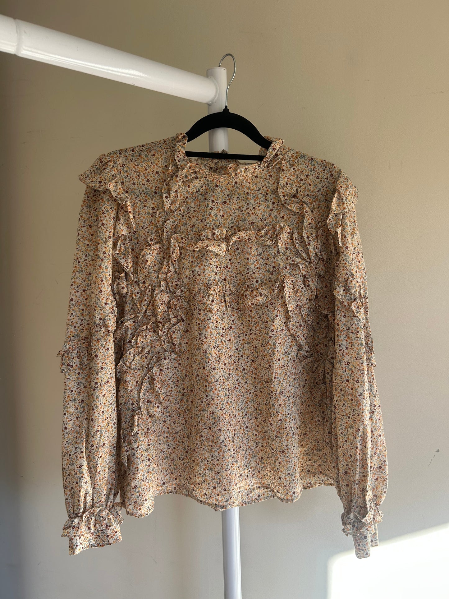 Sezane Emmy Frill Floral Blouse, 40