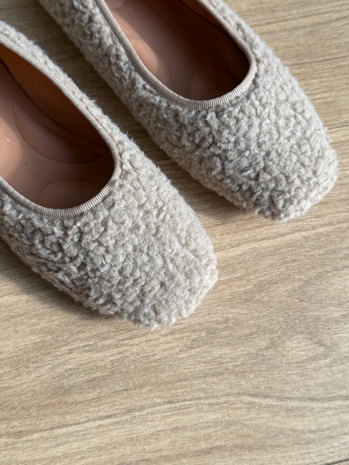 Vera Blum Boucle Ballet Pump Flats NEW, 39