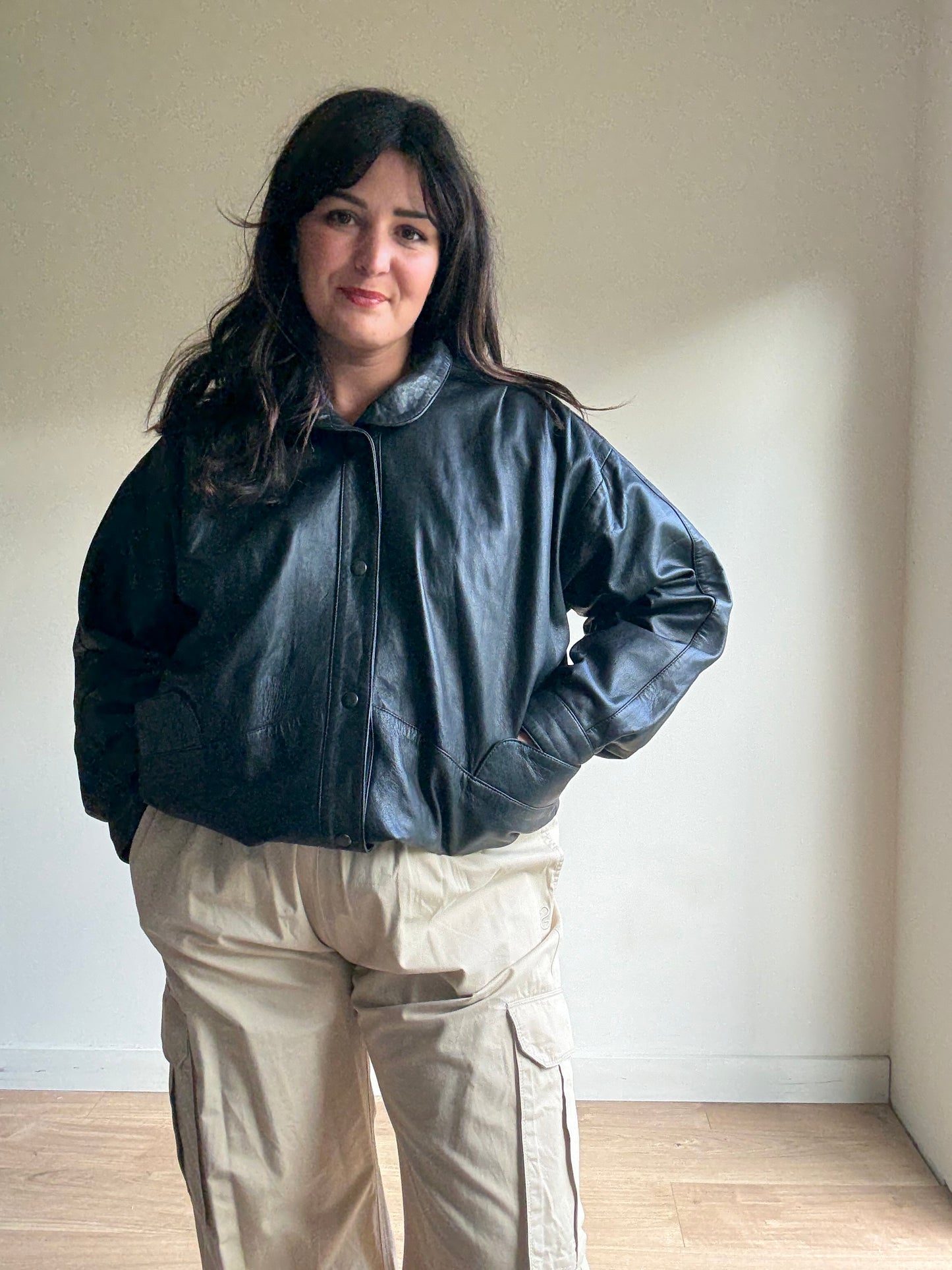 Black Vintage Leather Bomber Jacket, L-XL