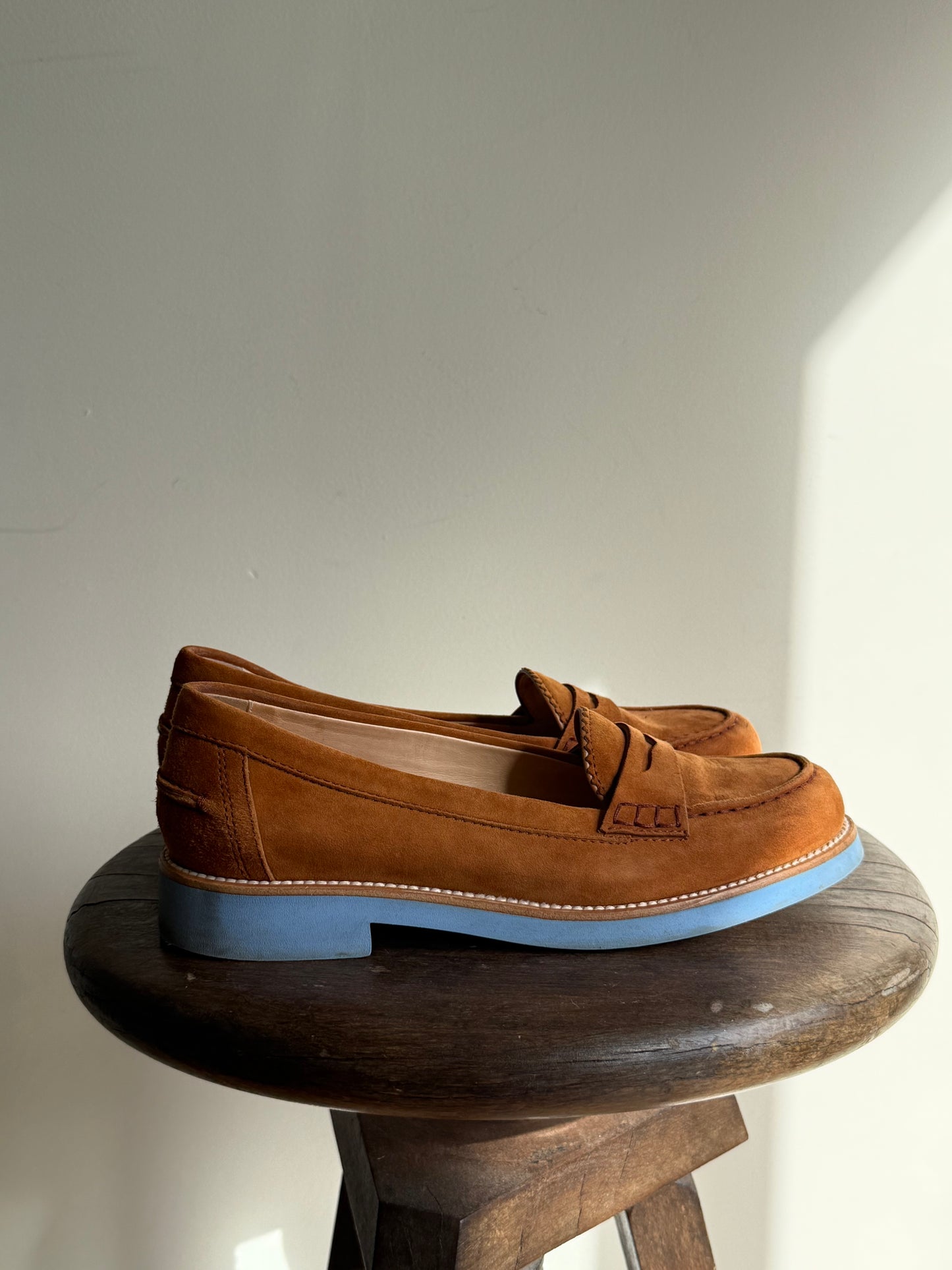 TOD'S Suede Penny Loafer, EU 35