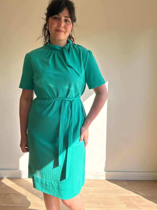 60’s Vintage High Neck Shift Dress with Belt, M-L