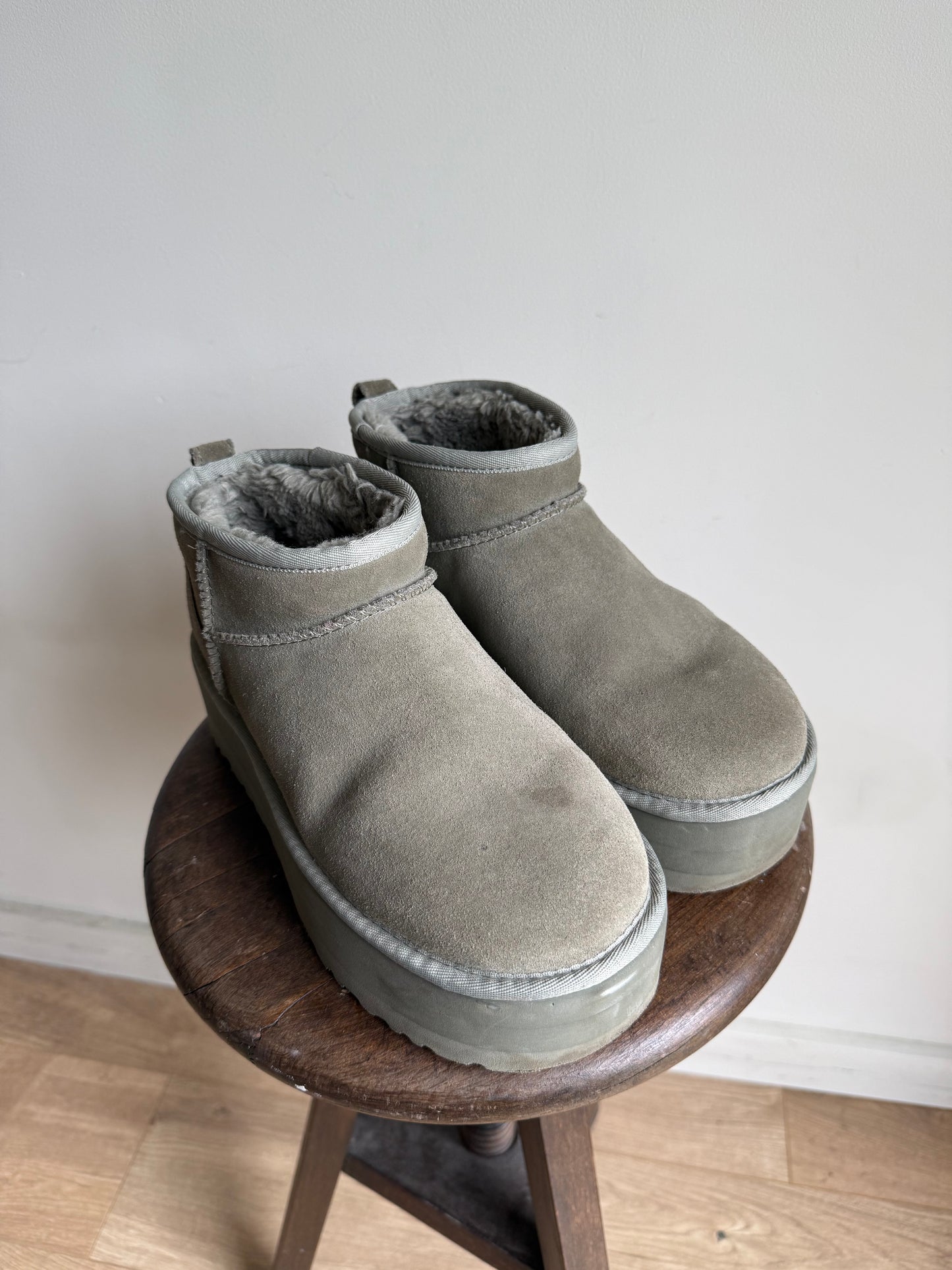 Ugg Classic Ultra Mini Platform Boot, 6