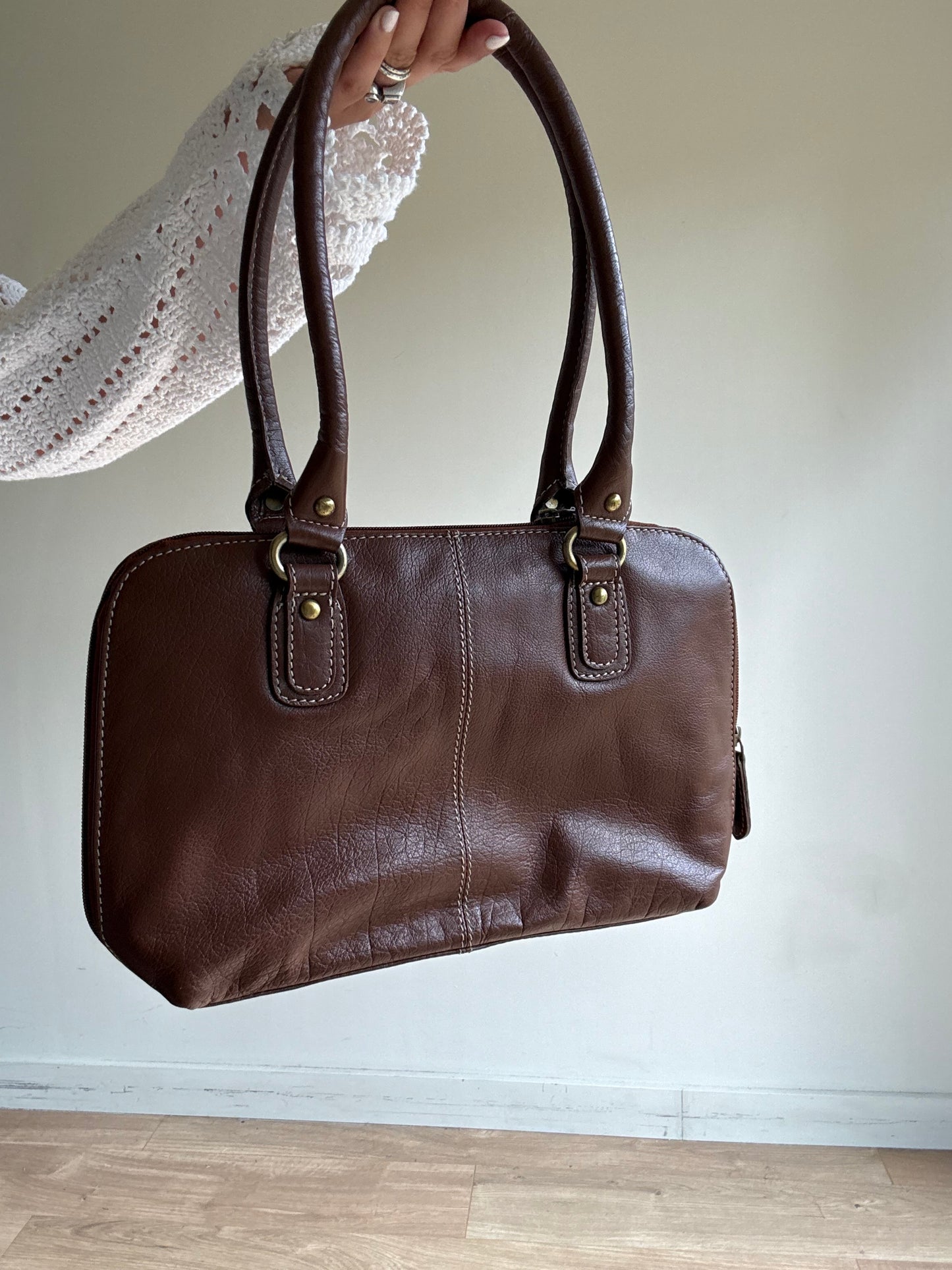 Leather Vintage 00's Shoulder Bag