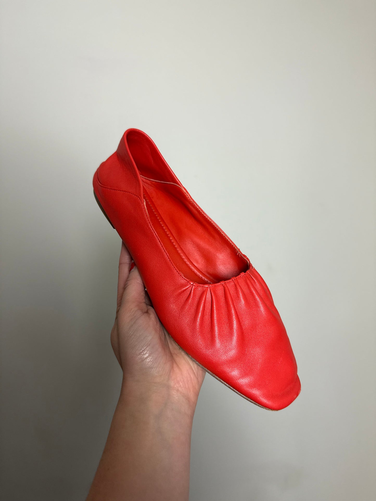 Vince Leather Kali Gathered Flats, 37