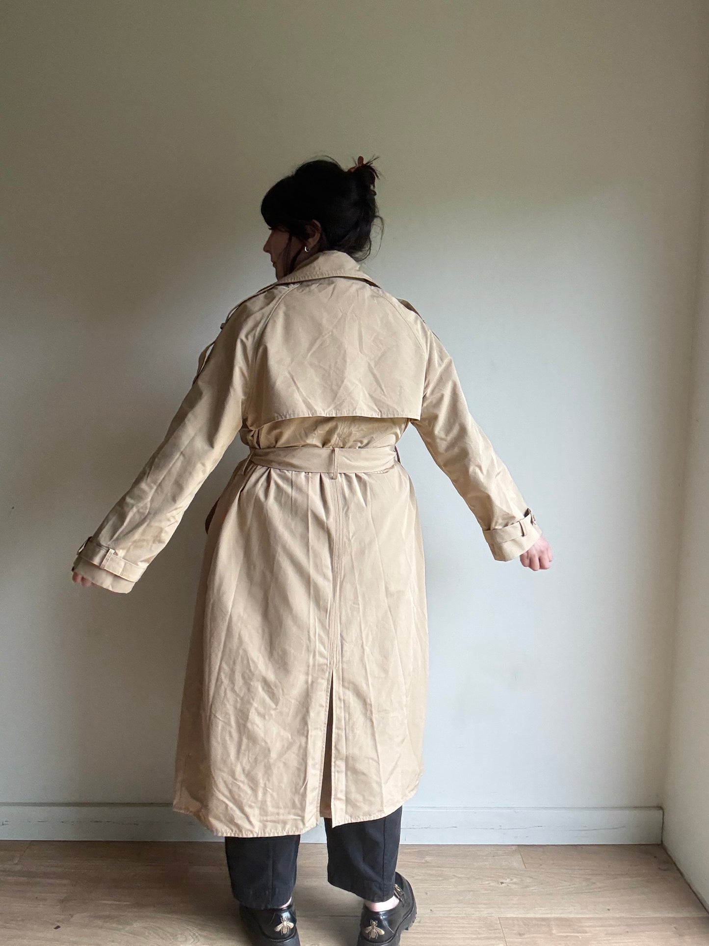 LIVE Unlimited NEW Classic Belted Trench, 16