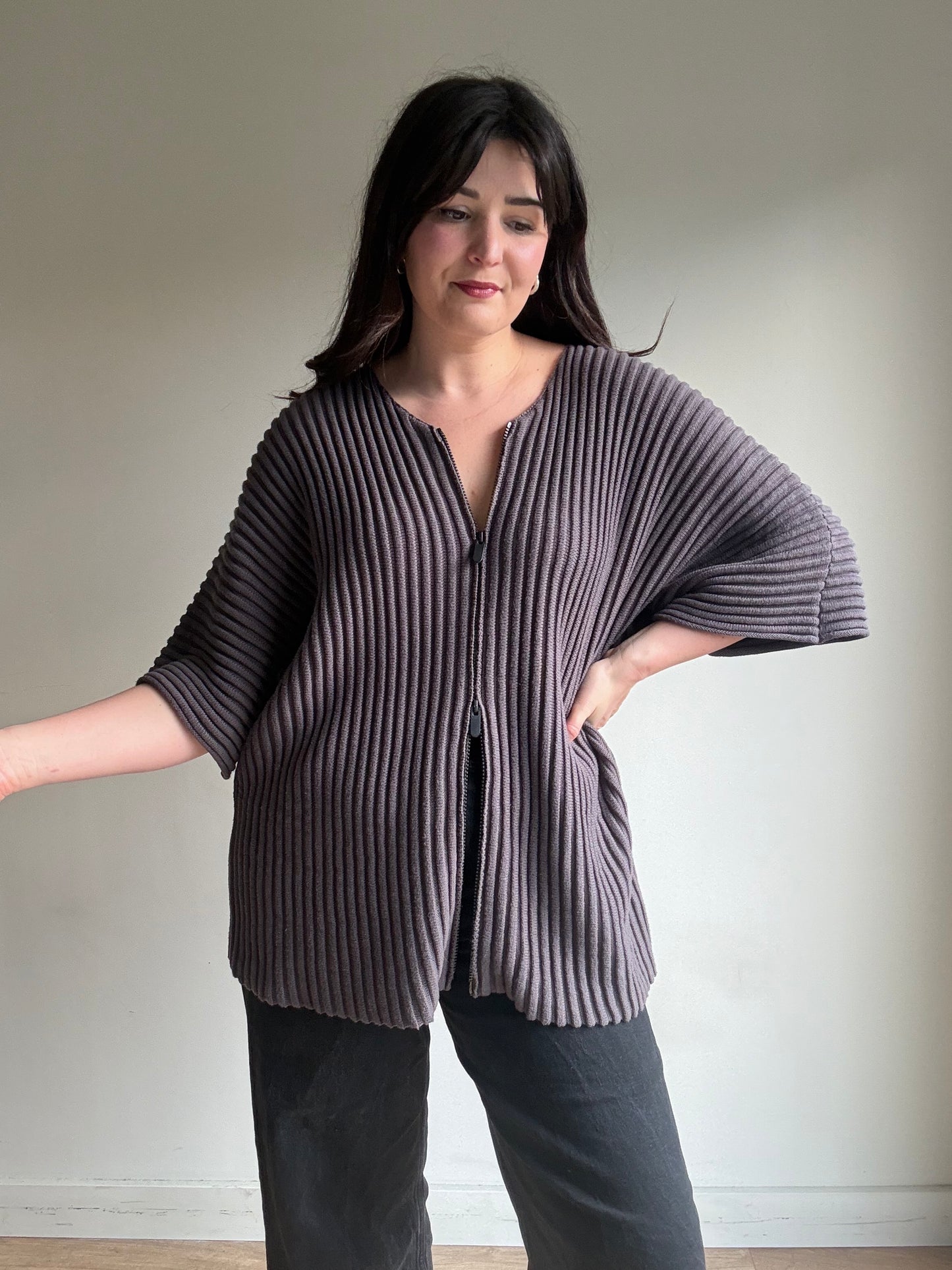 Seventh Rib Knit Zip-Up Short Sleeve Cardigan, M (oversized)