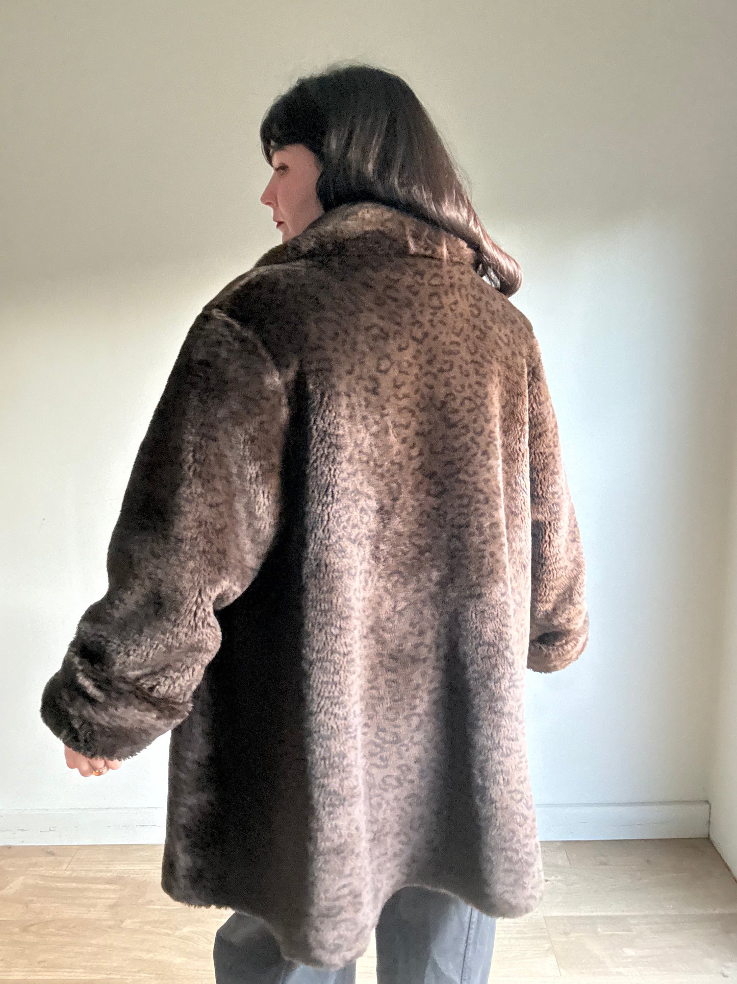 Vintage Leopard Faux Fur Coat, XL