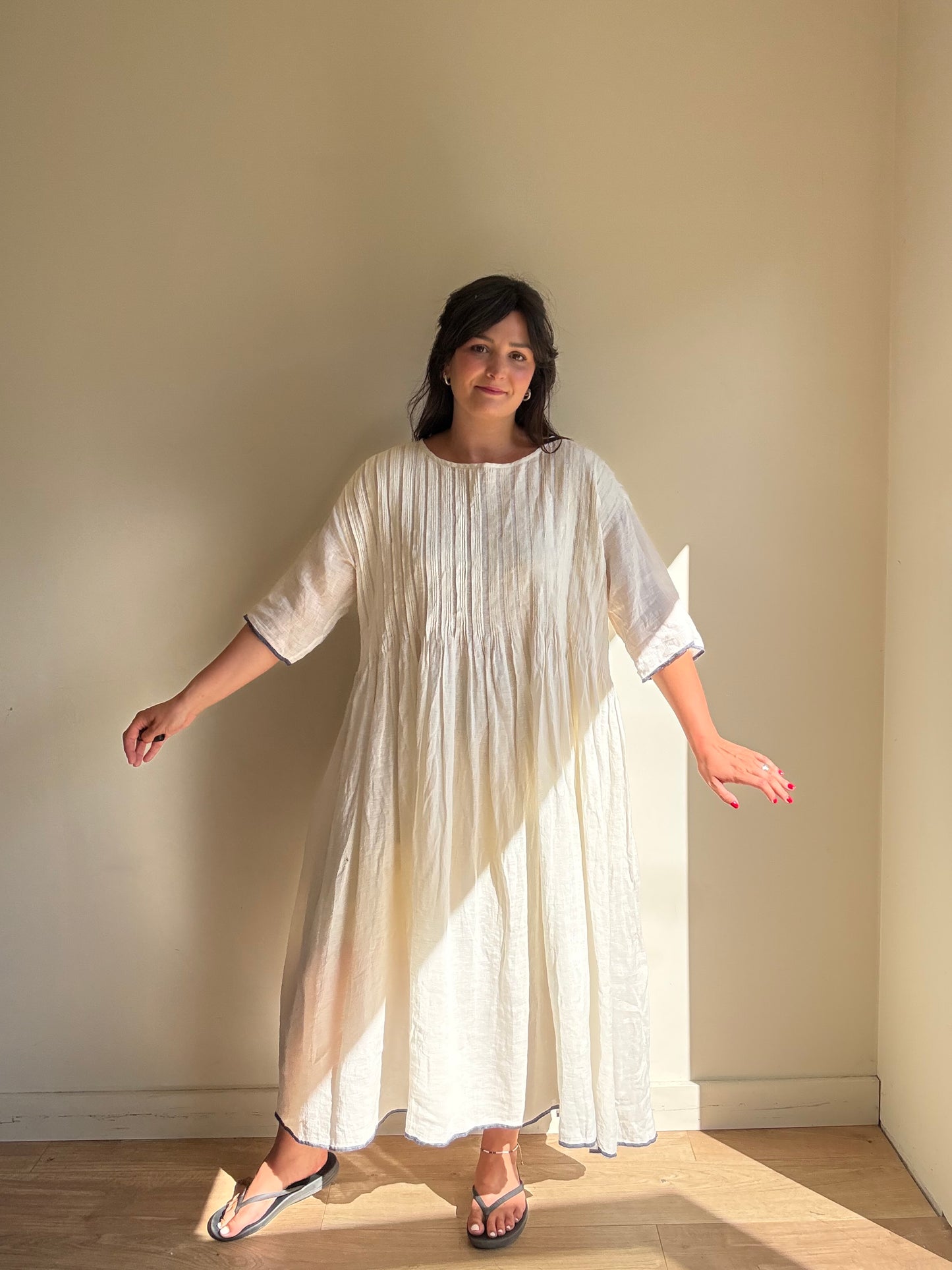 Maison De Soil Linen Pintuck Trim Dress, L-XL