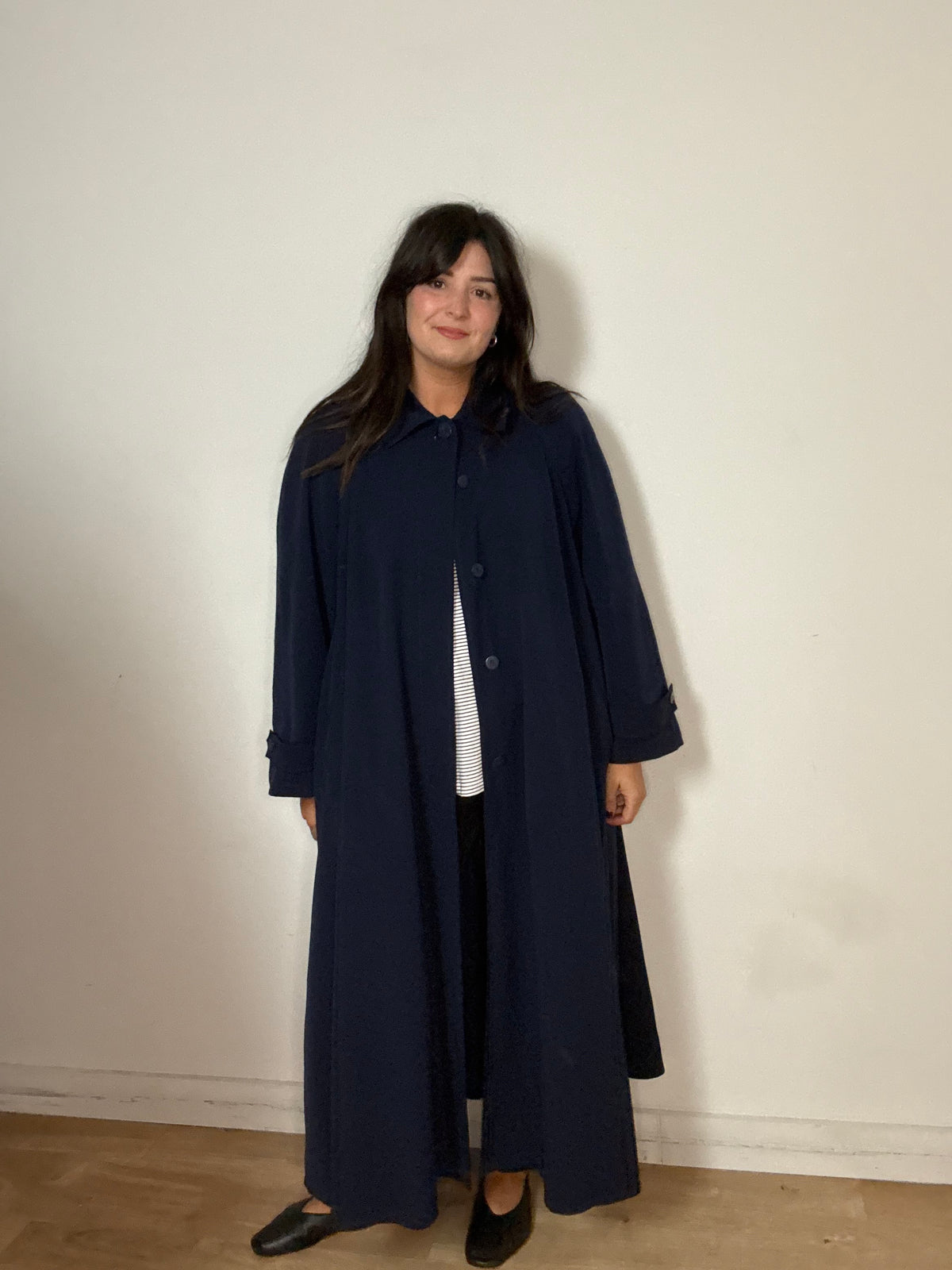 Vintage St Michaels Navy Trench, L