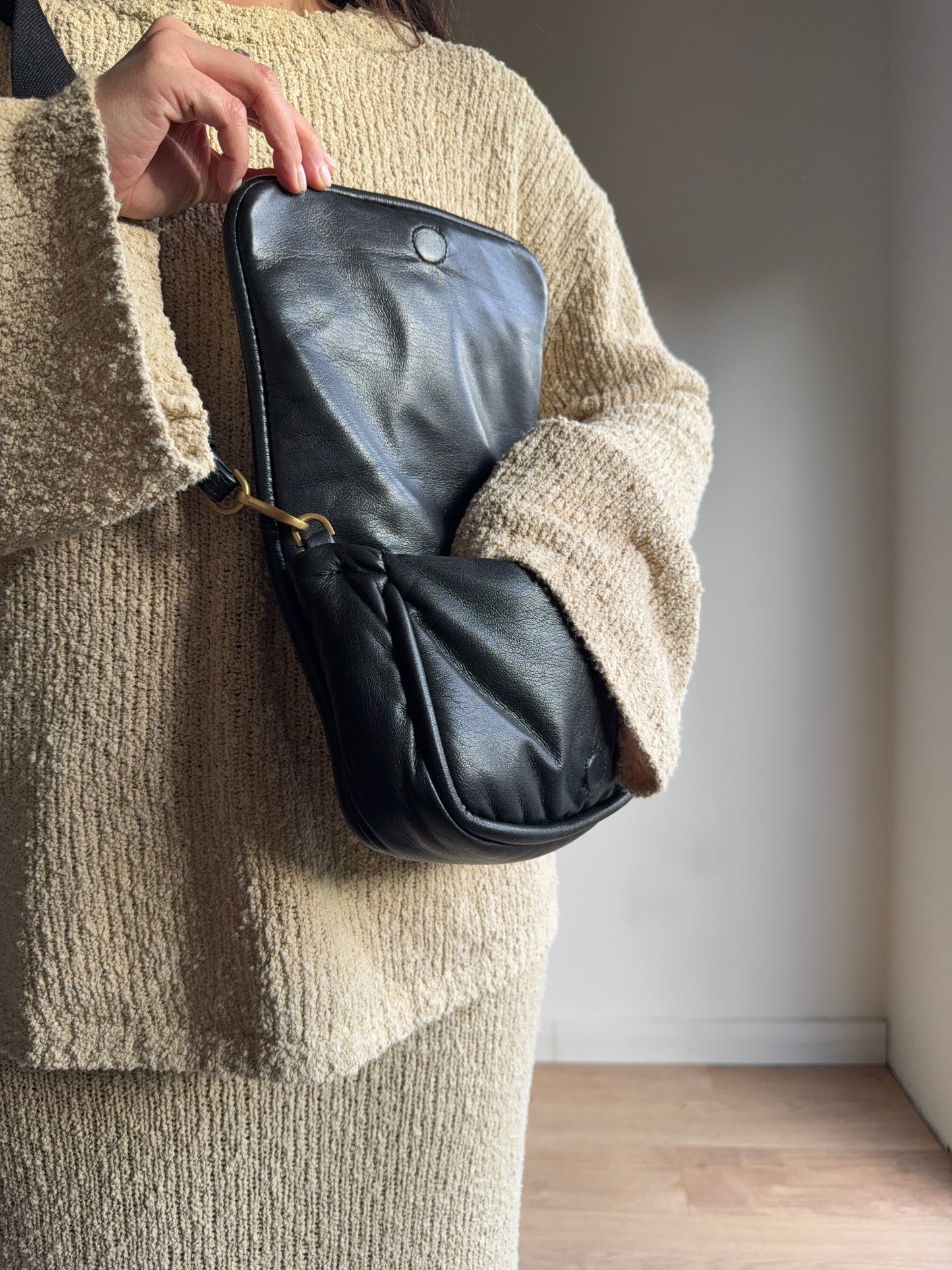 Zara Faux Leather Puffy Crossbody Bag, O/S