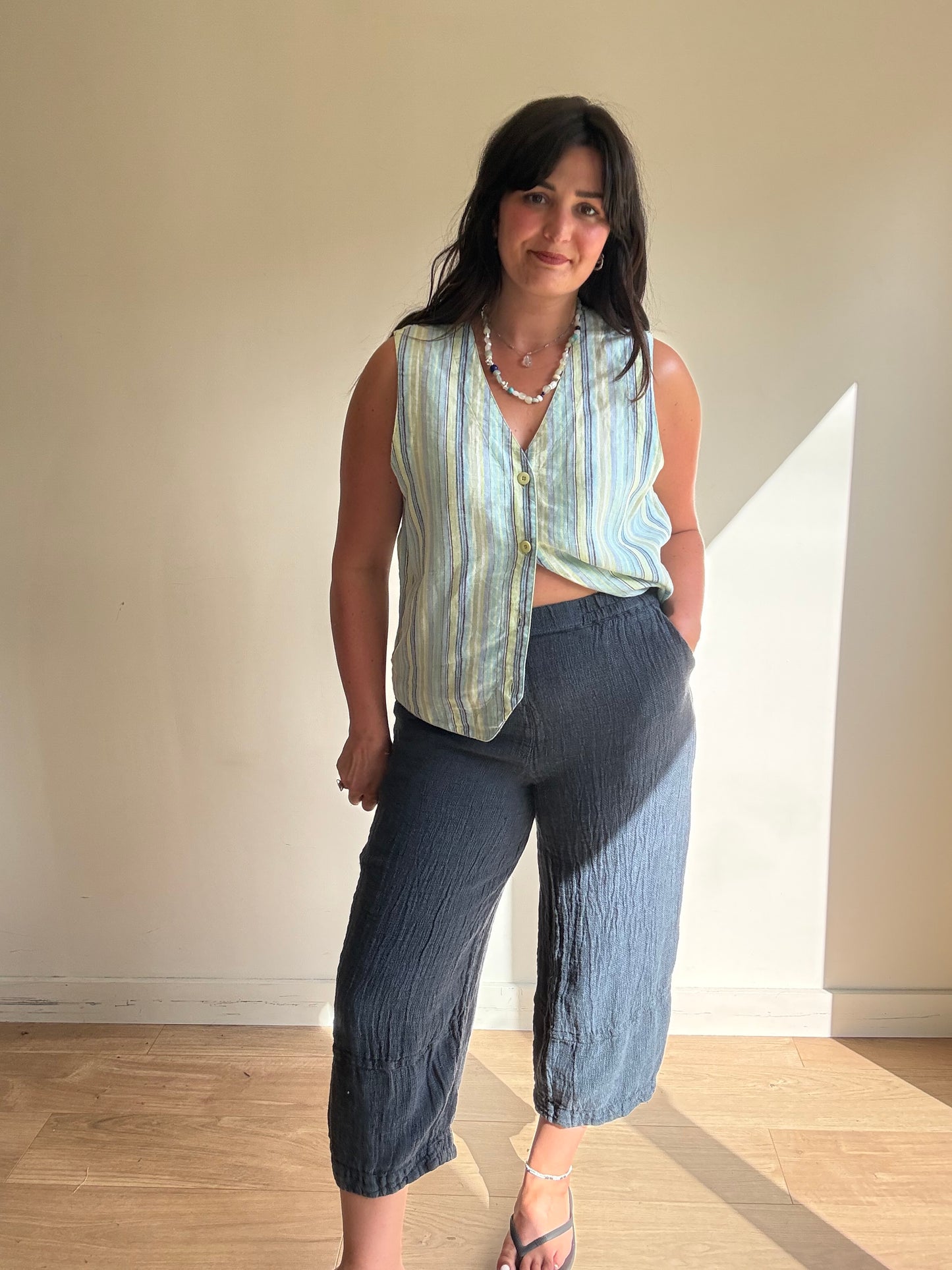 Grizas Balloon Crop Linen Trousers, M
