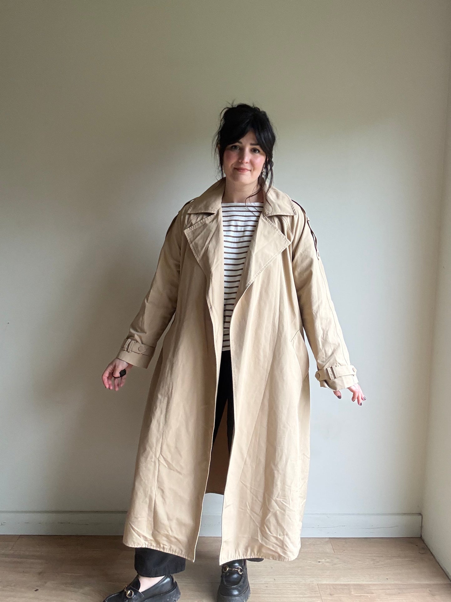 LIVE Unlimited NEW Classic Belted Trench, 16