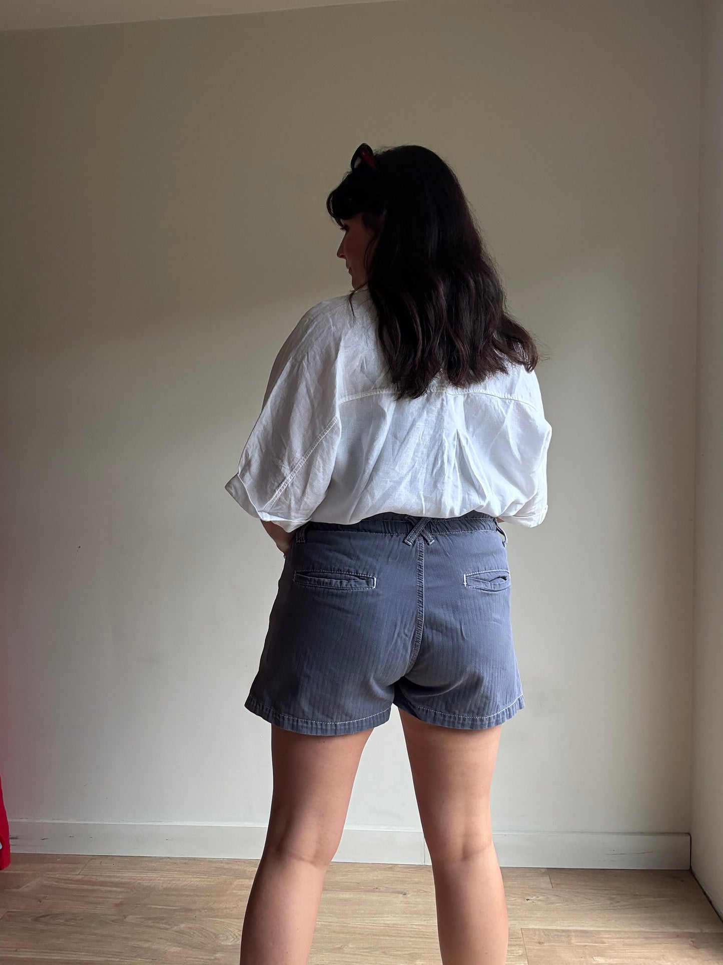 Seventy + Mochi Contrast Stitch Shorts, L