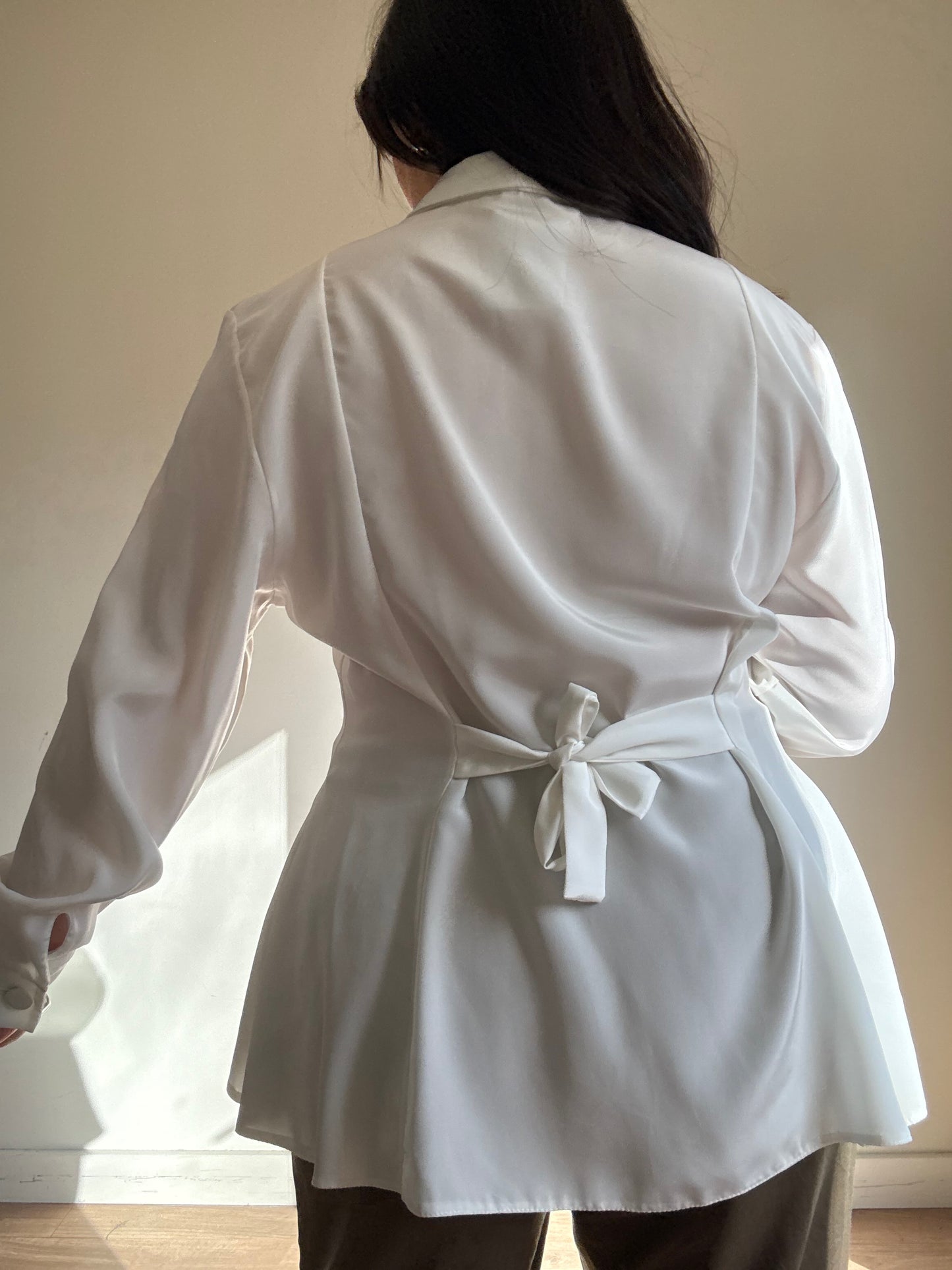Vintage Button Up Tie Back Blouse, L