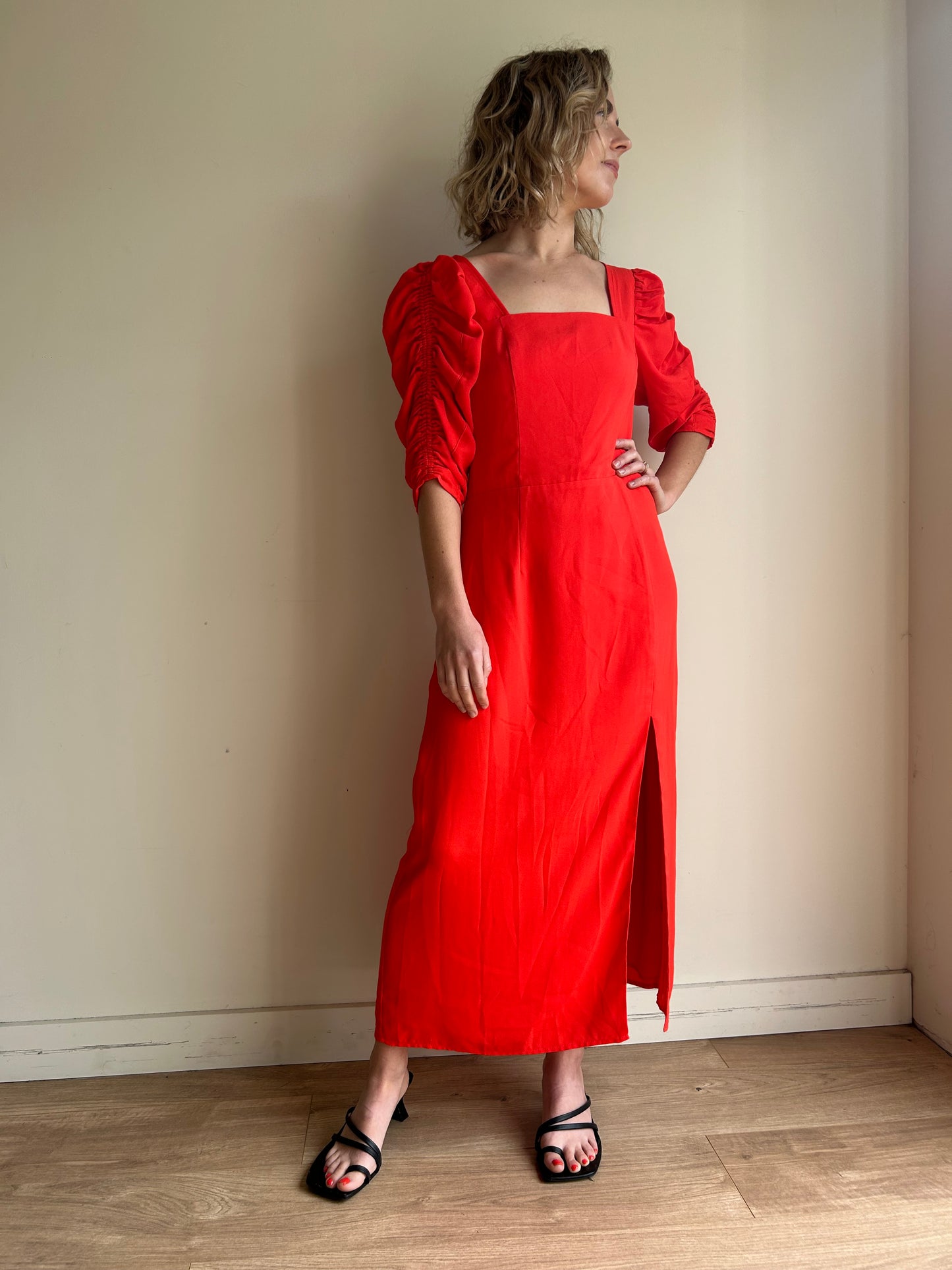 Red Gathered Sleeve Midi Dress, S