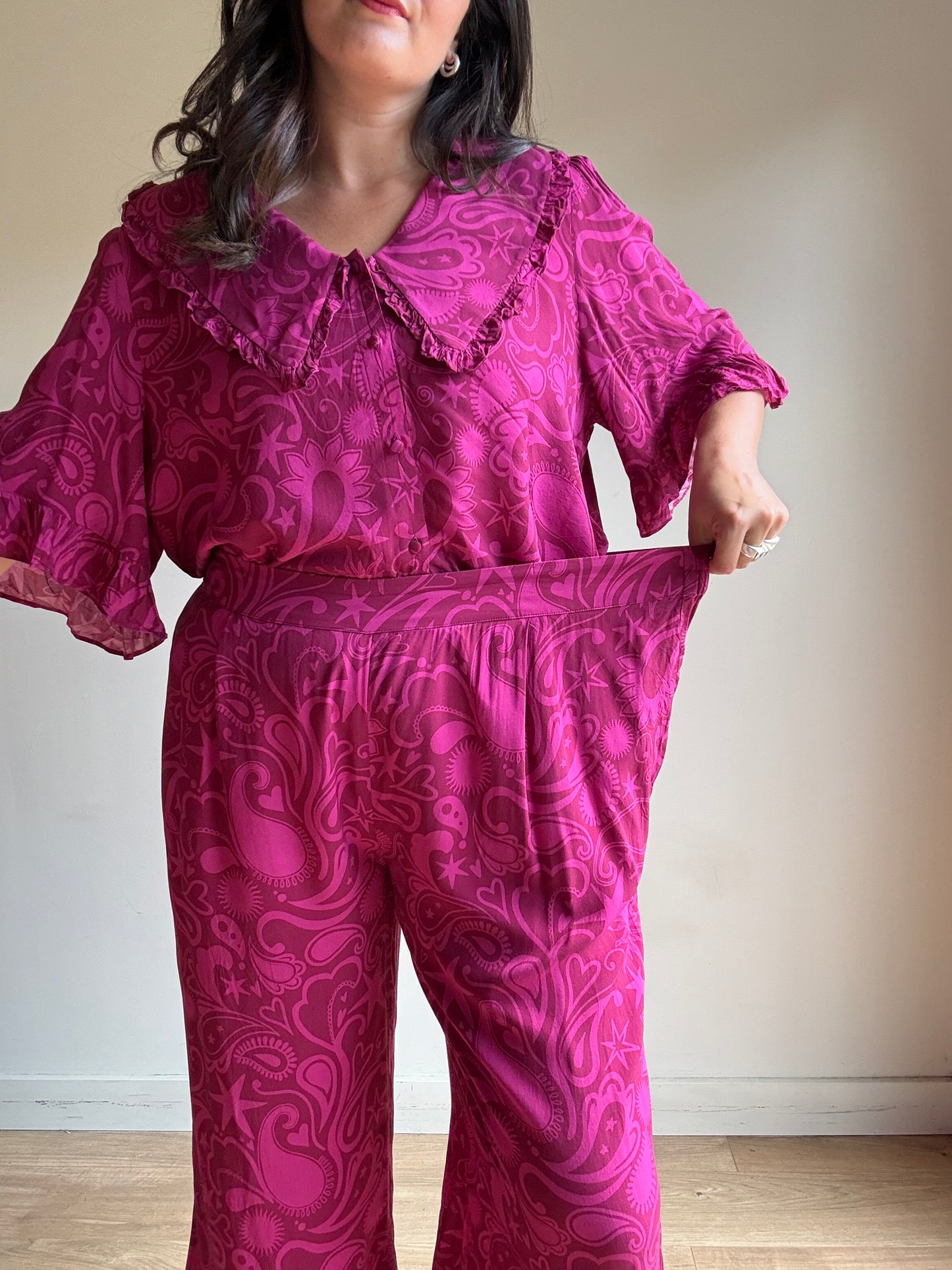 It’s 9pm Collar Blouse and Frill Trousers, 16-18