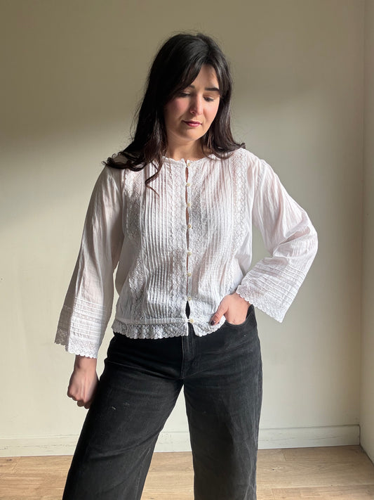 White Vintage Cotton Embroidered Blouse, M