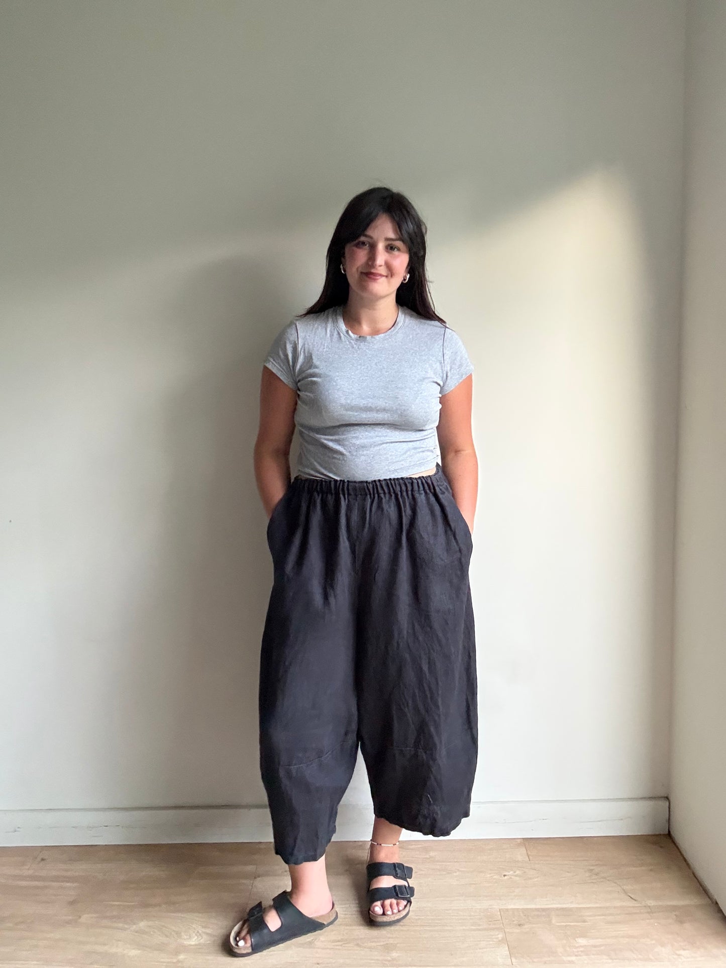 Linen Barrel Leg Trousers, L-XL