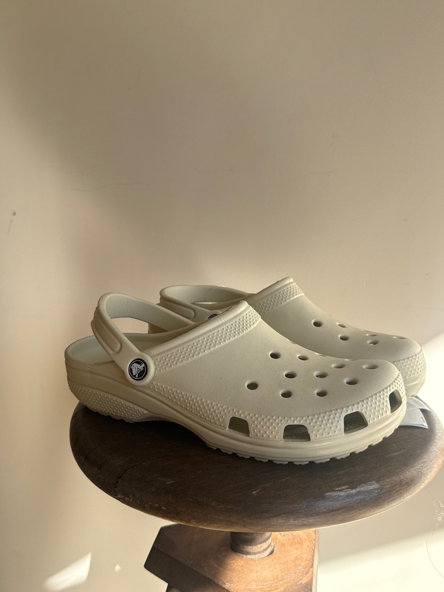NEW Crocs in Bone / Off-White, Size UK 8