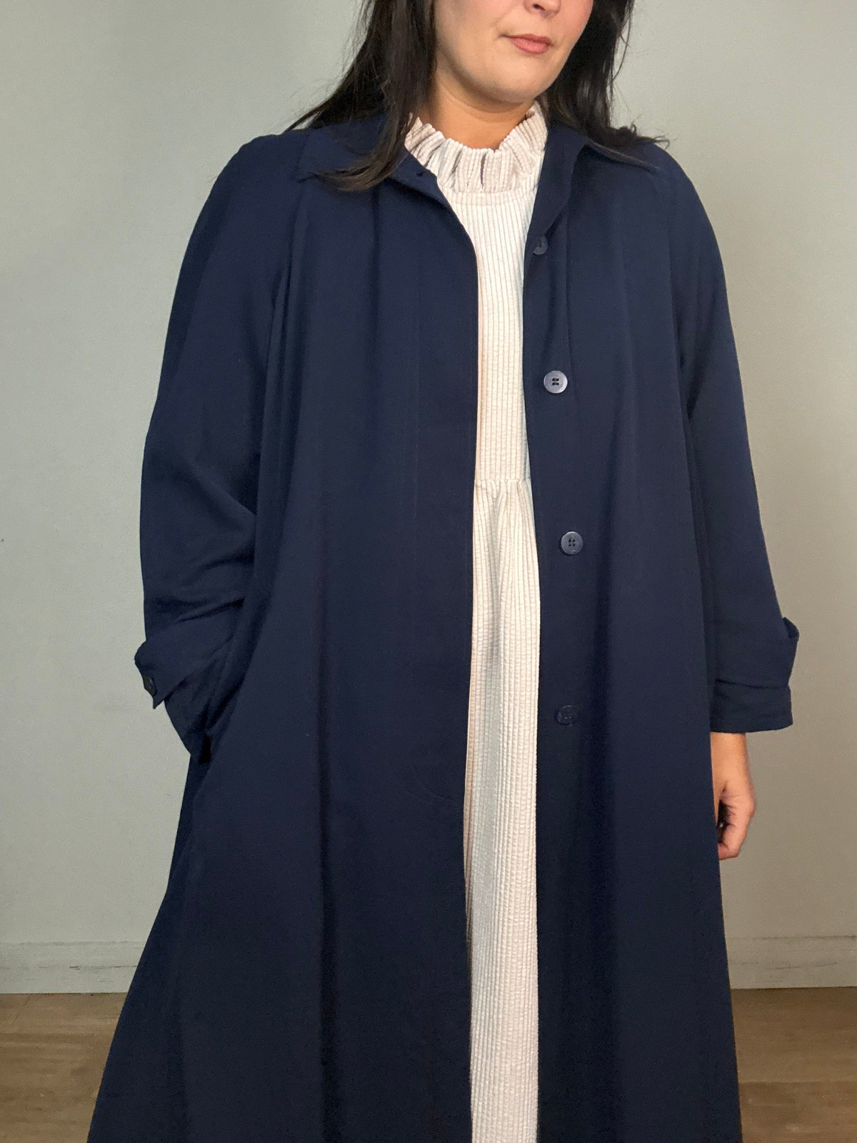 Vintage St Michaels Navy Trench, L