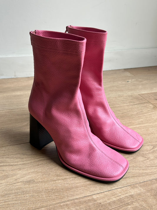Pink Mango Grained Leather Block Heel Boot, 39