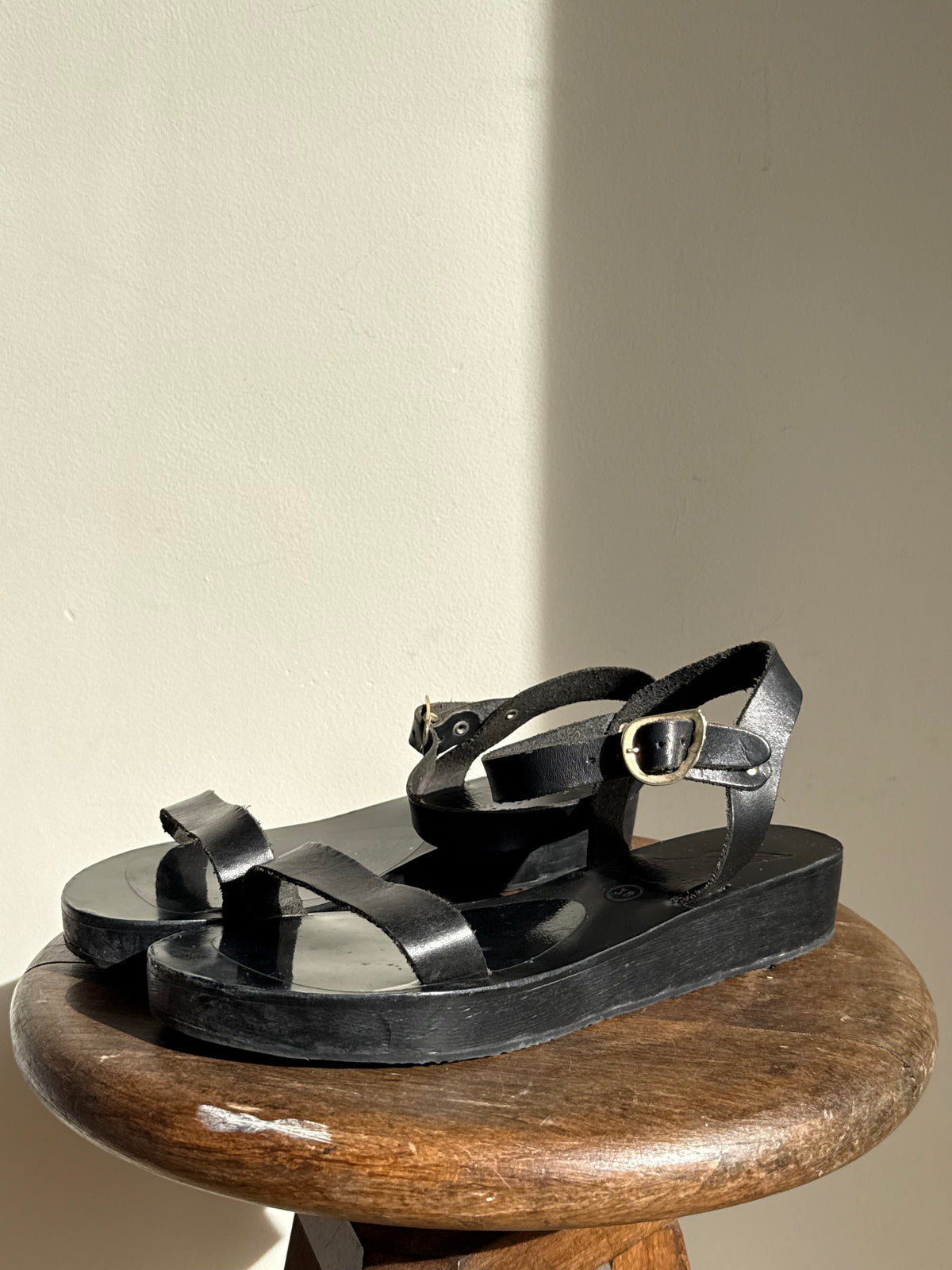 Ancient Green Strap Sandals, 38