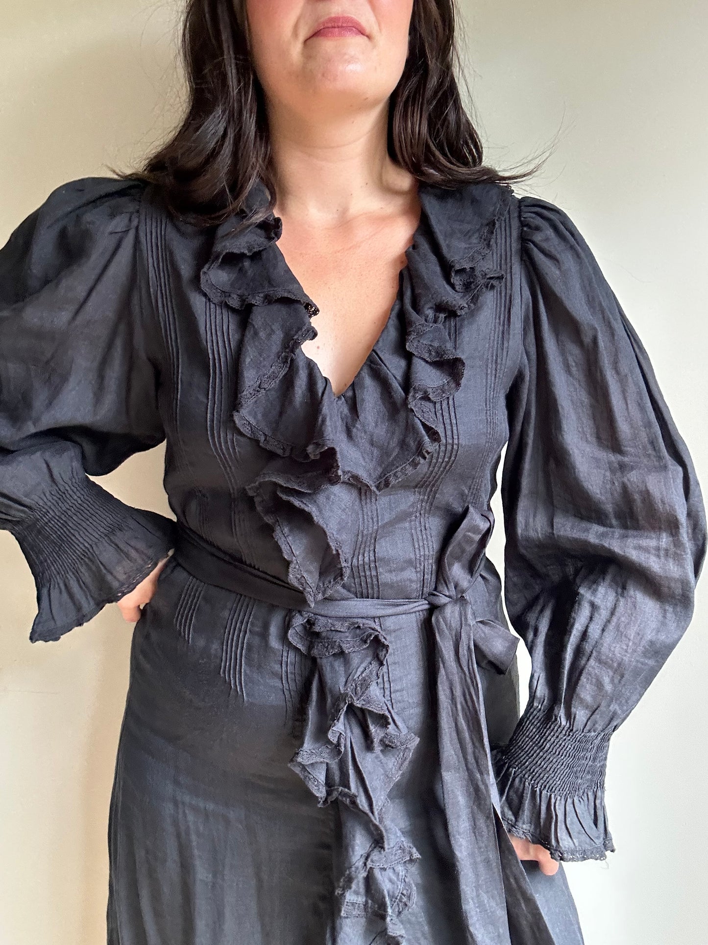 Doen Nadia belted ruffled ramie midi dress, M